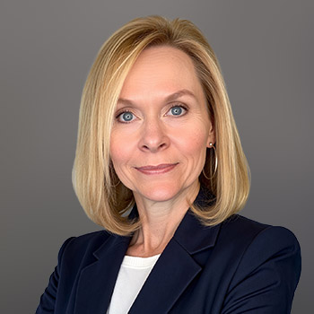 Angie Caldwell Headshot