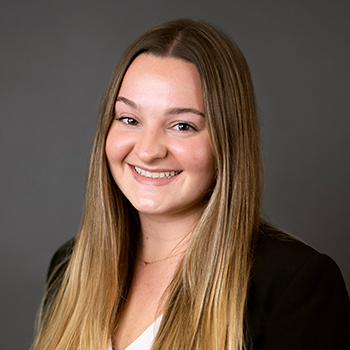 Allison Conway - Headshot