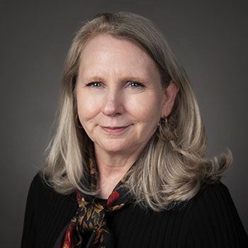 Martie Ross Headshot
